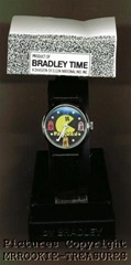 bradly pac-man watch display case