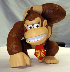 Donkey Kong figure Master Replicas PopCo